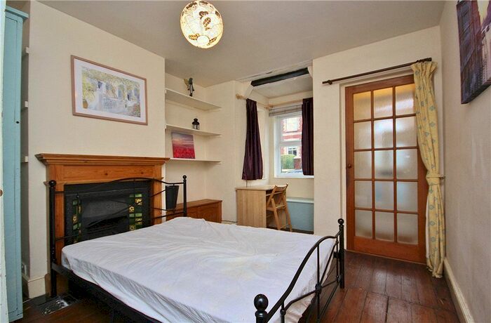 4 Bedroom Semi-Detached House To Rent In Denzil Road, Guildford, Surrey, GU2