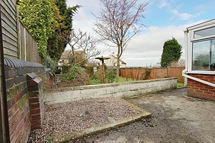 2 Bedroom Detached Bungalow For Sale In Ringwood Road, Brimington, Chesterfield, Derbyshire, S43