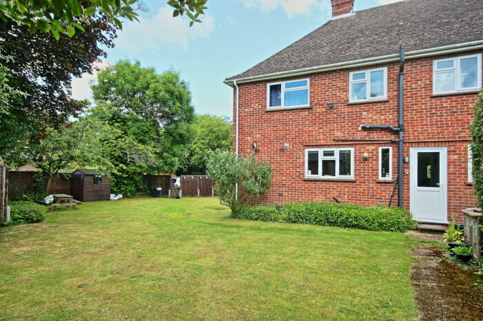 3 Bedroom Semi-Detached House To Rent In Carthouse Lane, Woking, GU21