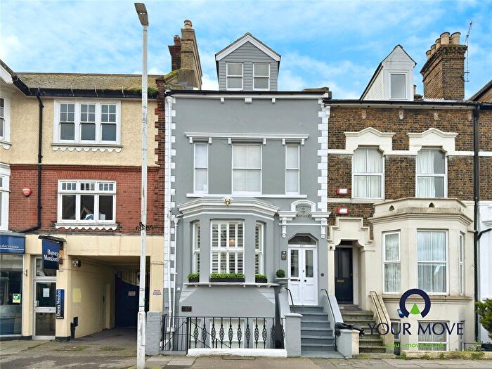 2 Bedroom Flat For Sale In High Street, Broadstairs, Kent, CT10