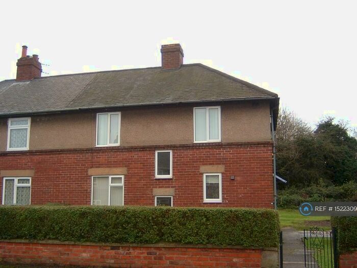 3 Bedroom Semi-Detached House To Rent In Ridge Road, Doncaster, DN6