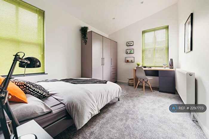 5 Bedroom Terraced House To Rent In Stretton Road, Leicester, LE3