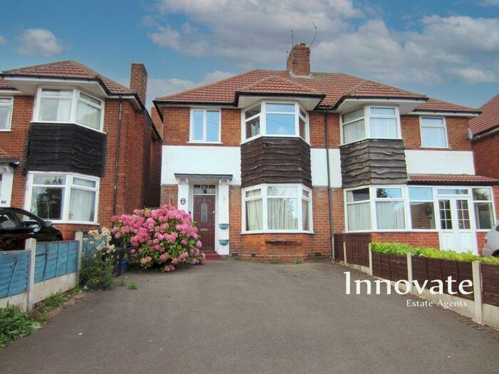 3 Bedroom Semi-Detached House To Rent In Ridgacre Road, Birmingham, B32