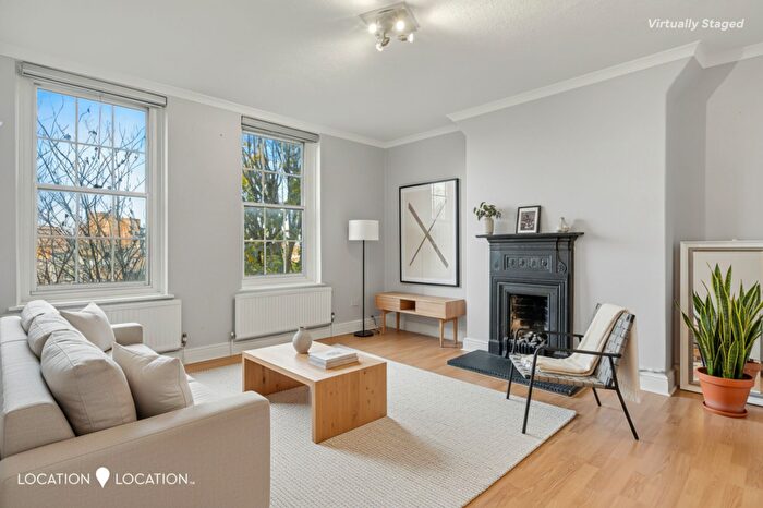 2 Bedroom Flat For Sale In Caledonian Road, Burns House Caledonian Road, N7