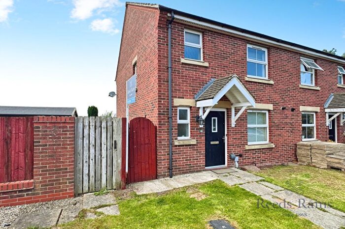 3 Bedroom Semi-detached House For Sale In Station View, Hambleton, Selby, North Yorkshire, YO8