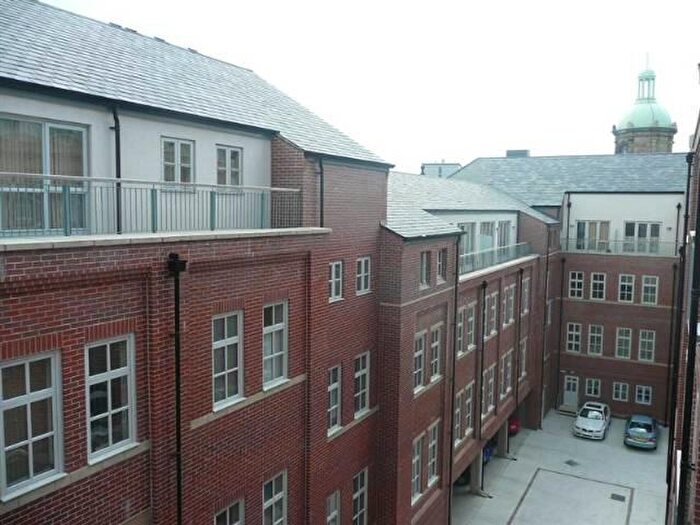 1 Bedroom Flat To Rent In Eastbrook Hall, - Leeds Road, Little Germany, BD1