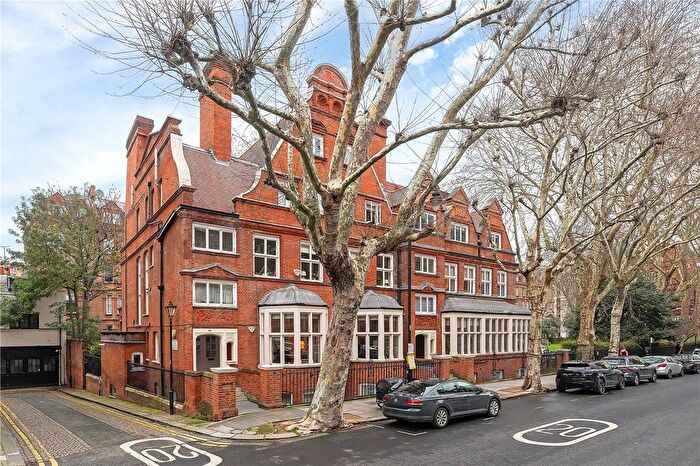 2 Bedroom Flat For Sale In Harrington Gardens, London, SW7