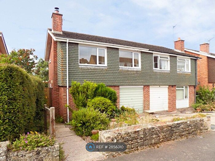 3 Bedroom Semi Detached House To Rent In Swallowfield Road, Exeter, EX2