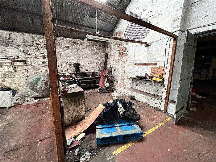 Property To Rent In Stuart Street, Pontefract, WF8
