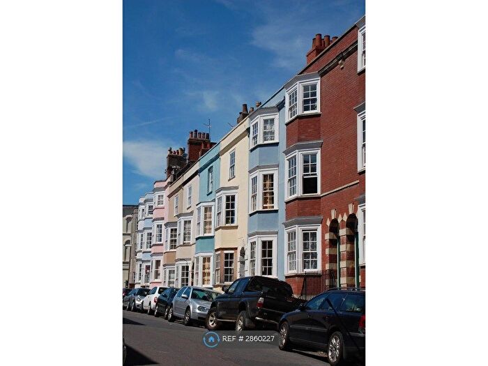 2 Bedroom Maisonette To Rent In Alfred Place, Kingsdown, Bristol, BS2
