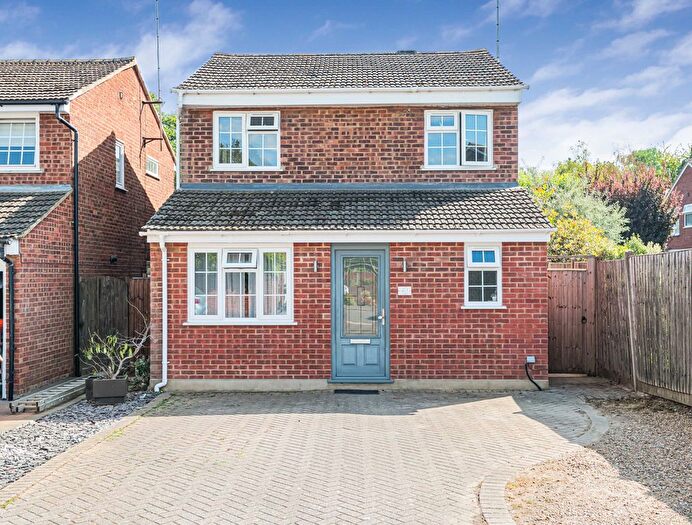 4 Bedroom Detached House For Sale In Eskdale, London Colney, AL2