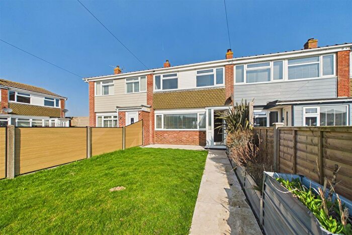 4 Bedroom Terraced House To Rent In Downview Close, East Wittering, Chichester, PO20