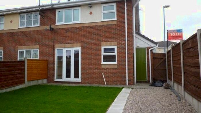1 Bedroom Mews To Rent In Lyme Clough Way, Middleton, Manchester M24