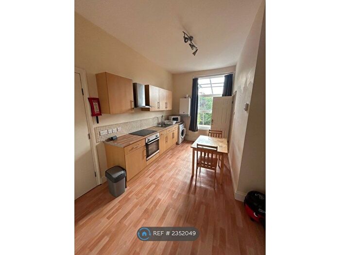 1 Bedroom Flat To Rent In Blackboy Road, Exeter, EX4
