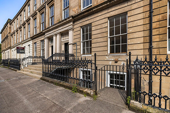2 Bedroom Flat For Sale In Garden Flat, West Princes Street, Woodlands, G4