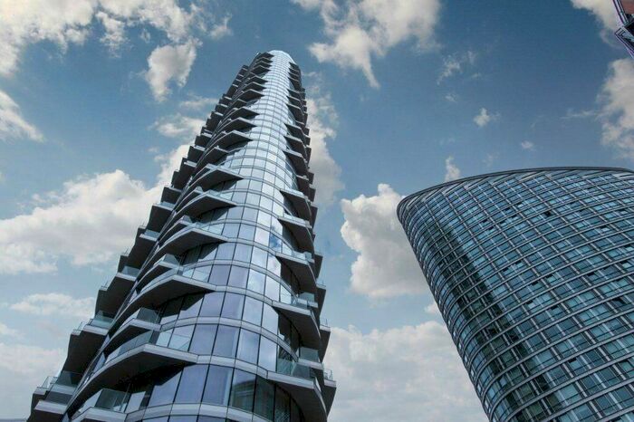 Studio To Rent In Charrington Tower, Canary Wharf, London, E14