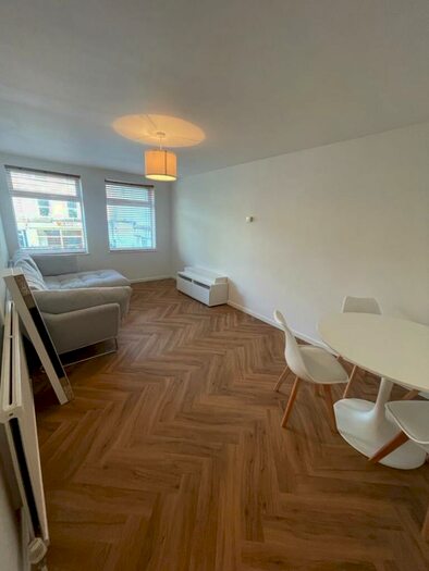 3 Bedroom Flat To Rent In Shirreff Court, Abbotsford Road, BS6