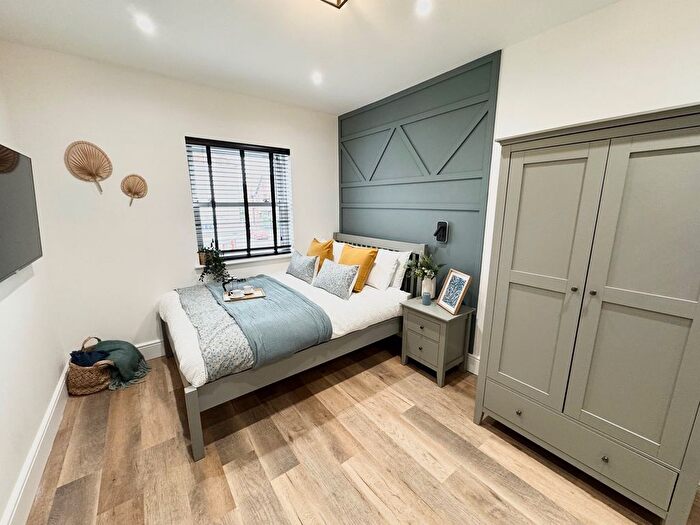 Studio To Rent In Lawford Road, Rugby, CV21