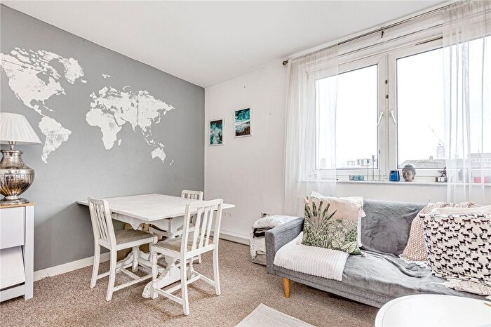 2 Bedroom Flat To Rent In Clarkson House, Maysoule Road, SW11