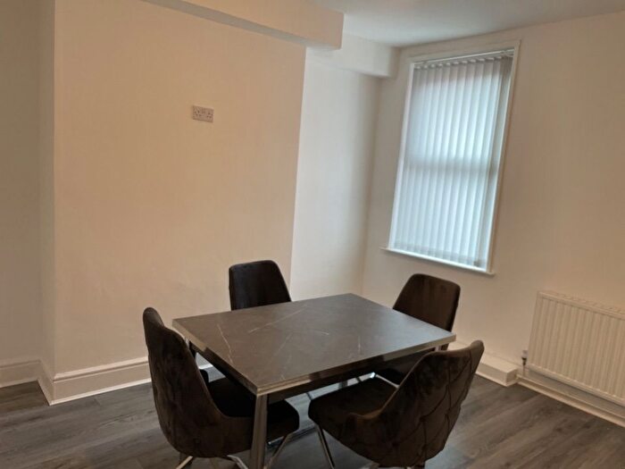 3 Bedroom End Of Terrace House To Rent In Malden Road, Liverpool, L6