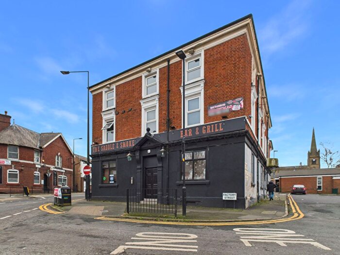 4 Bedroom Flat To Rent In Castle Street, Tyldesley, M29