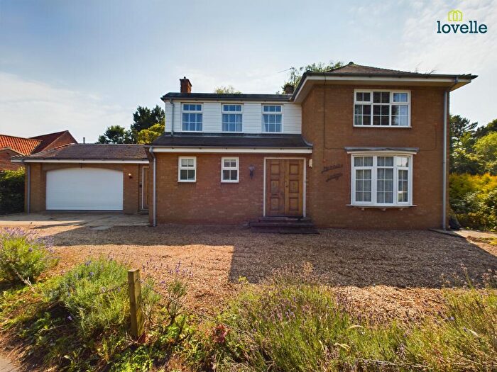 5 Bedroom Detached House For Sale In Rase Lane, Market Rasen, LN8