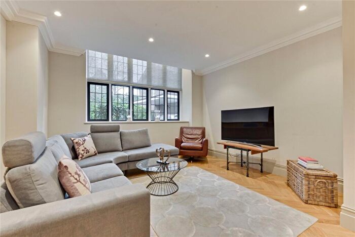 2 Bedroom Apartment To Rent In Hitherbury House, Portsmouth Road, Guildford, Surrey, GU2