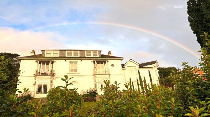 2 Bedroom Flat To Rent In Talland Road, St. Ives, TR26