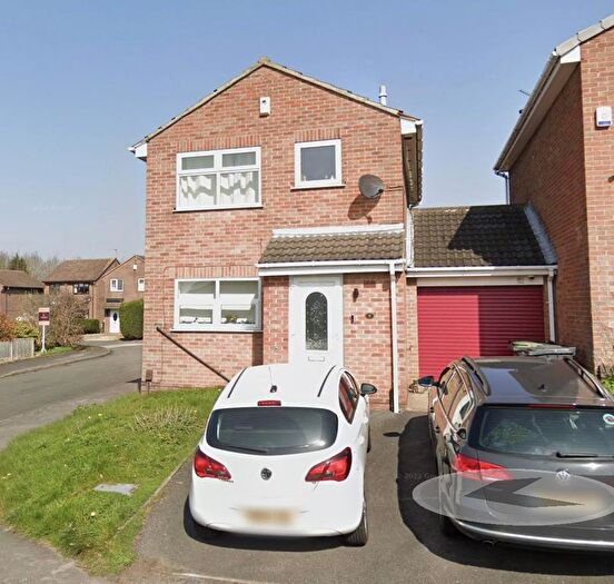 3 Bedroom Link Detached House To Rent In Ambleside Drive, Eastwood, Nottingham, NG16