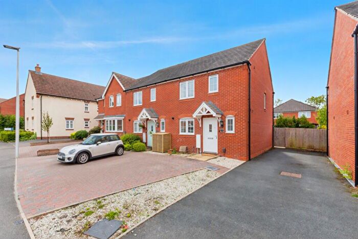 2 Bedroom Semi-Detached House For Sale In Ashby Road, Radford Semele, Leamington Spa, CV31