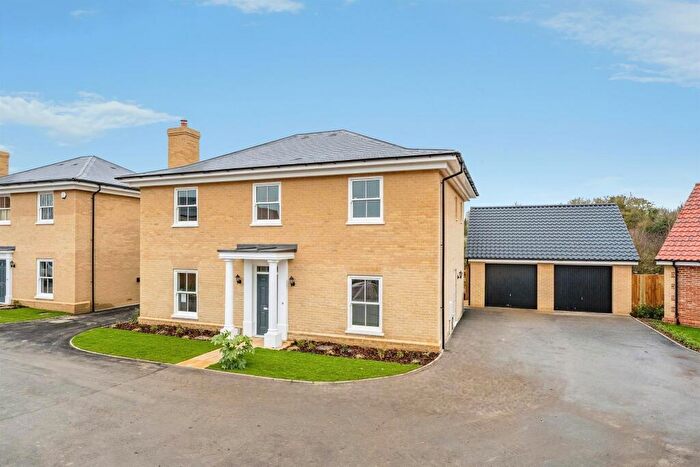 4 Bedroom Detached House For Sale In Weavers Way, Clare, Sudbury, CO10