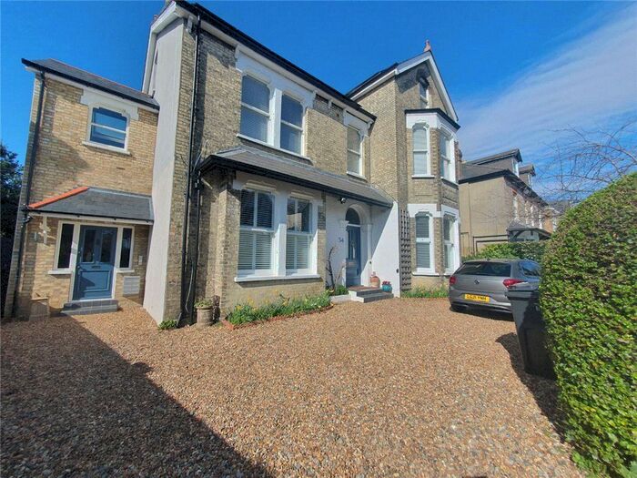 1 Bedroom Flat To Rent In Birdhurst Road, South Croydon, CR2