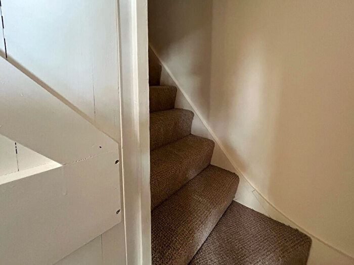 2 Bedroom End Of Terrace House To Rent In Church Lane, Trumpington, Cambridge, CB2