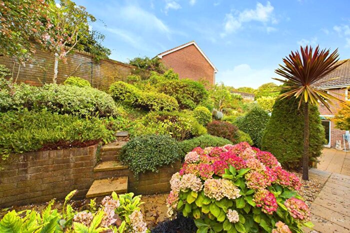 3 Bedroom End Of Terrace House For Sale In Ascham Place, Meads, BN20