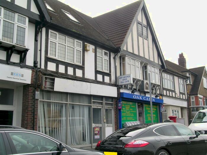 Studio To Rent In Tolworth Rise South, Surbiton, KT5