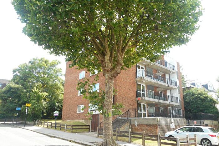1 Bedroom Flat For Sale In Rowland Court, Addiscombe Road, Croydon, CR0