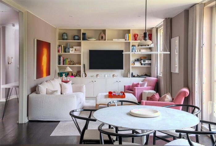 2 Bedroom Flat To Rent In Park Walk, Chelsea, SW10