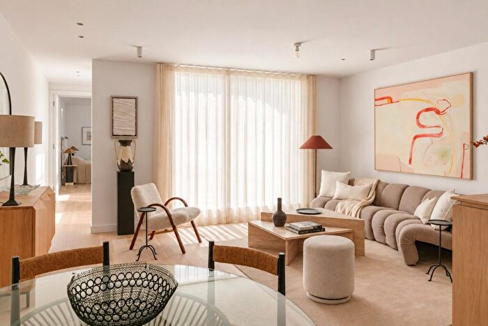 1 Bedroom Apartment For Sale In Northcote Road, SW11