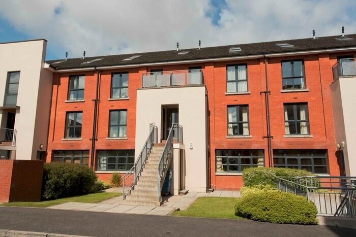 2 Bedroom Flat To Rent In Old Bakers Court, Belfast, BT6