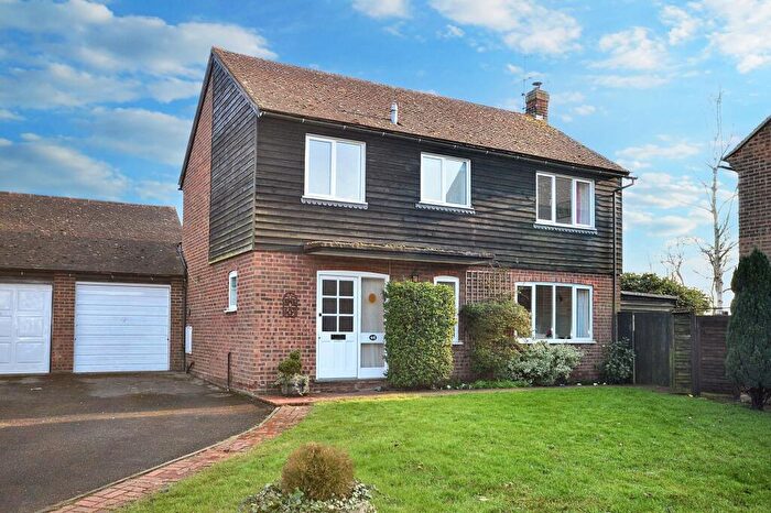 4 Bedroom Detached House To Rent In Ligo Avenue, Stoke Mandeville, HP22