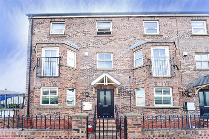 5 Bedroom End Terrace House For Sale In Northgate, Hartlepool, TS24