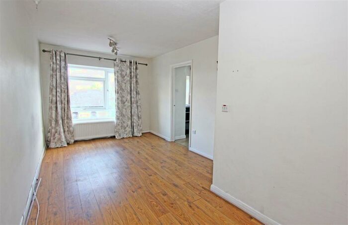 Studio To Rent In Clifton House, Campbell Road, Croydon, CR0