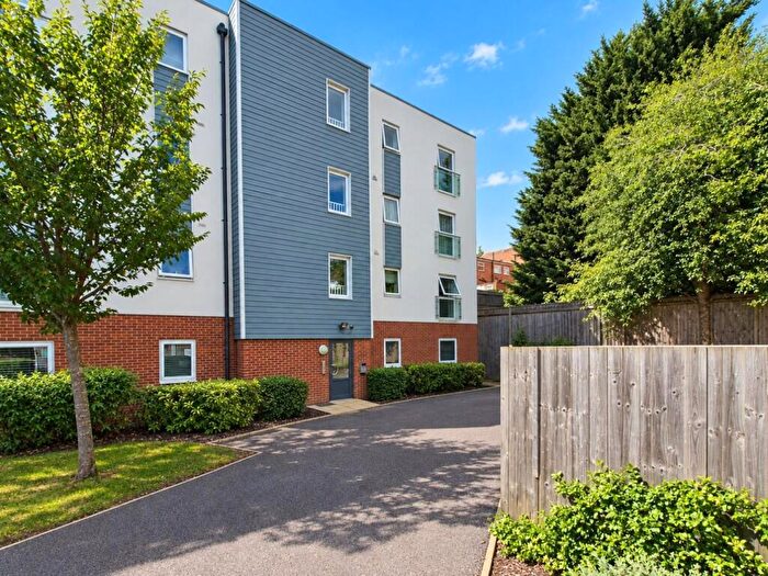 2 Bedroom Apartment For Sale In Waterside Road, Wellingborough, NN8