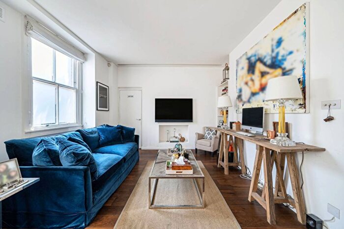 1 Bedroom Flat For Sale In Fulham Road, Chelsea, London, SW10