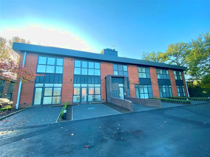 1 Bedroom Apartment To Rent In Parkview House, Oaklands Park, Wokingham, RG41