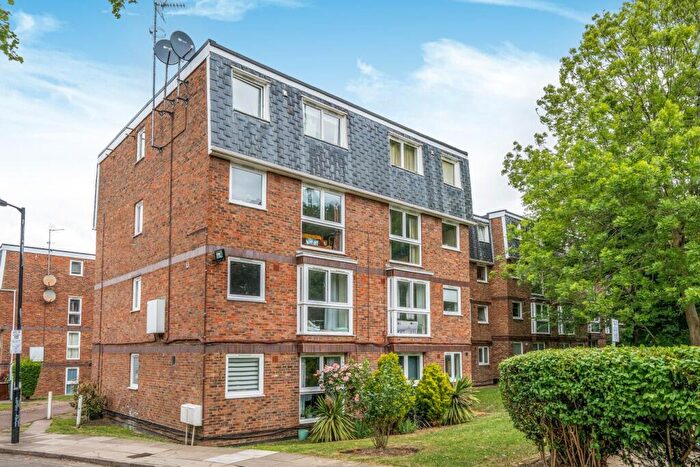 1 Bedroom Flat For Sale In Rusholme Grove, London, SE19
