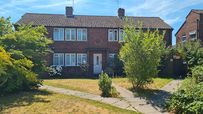 2 Bedroom Flat To Rent In Nelson Road, Twickenham, TW2