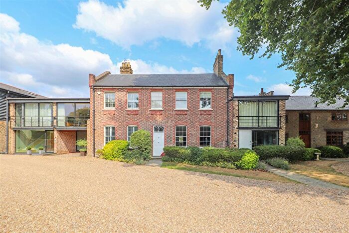 4 Bedroom Terraced House For Sale In Old Mill Close, Uxbridge, UB8