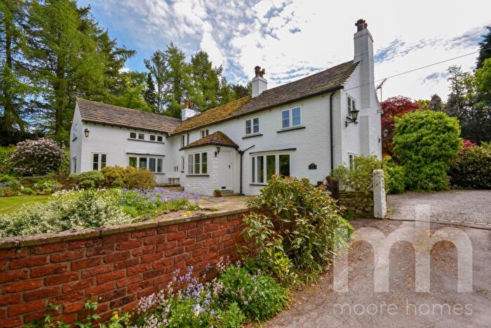 4 Bedroom Detached House For Sale In Holehouse Lane, Whiteley Green, SK10