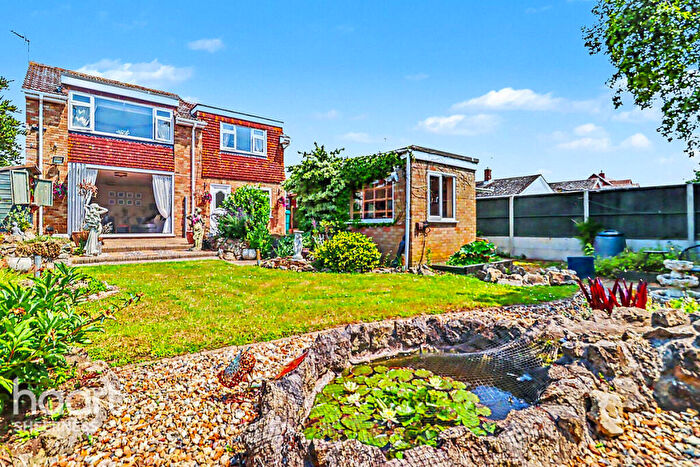 4 Bedroom Detached House For Sale In Drake Avenue, Sheerness, ME12